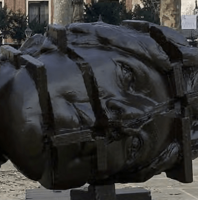 Oscar Wilde’s Grandson Excoriates A New London Sculpture Of The Playwright’s Head