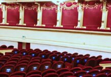 La Scala Subtitles Go Multi-Lingual