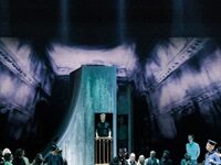 “Les Miz” Has Never Been A Hit In France. This New Production Hopes To Change That.