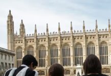 Report: UK Careers In The Arts Are Dominated By The Upper Classes