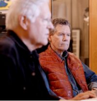 A Stroke Disabled Randy Travis From Singing. Now AI Is Helping Him Sing Again