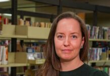 In Canada The Wait To Check Out Library Books Can Be Over A Year