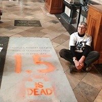 Climate-Protesting Grave Vandals Deface Charles Darwin’s Resting Place