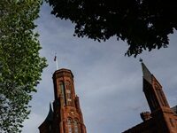 Smithsonian To Close Its Diversity Office Following Trump’s Order