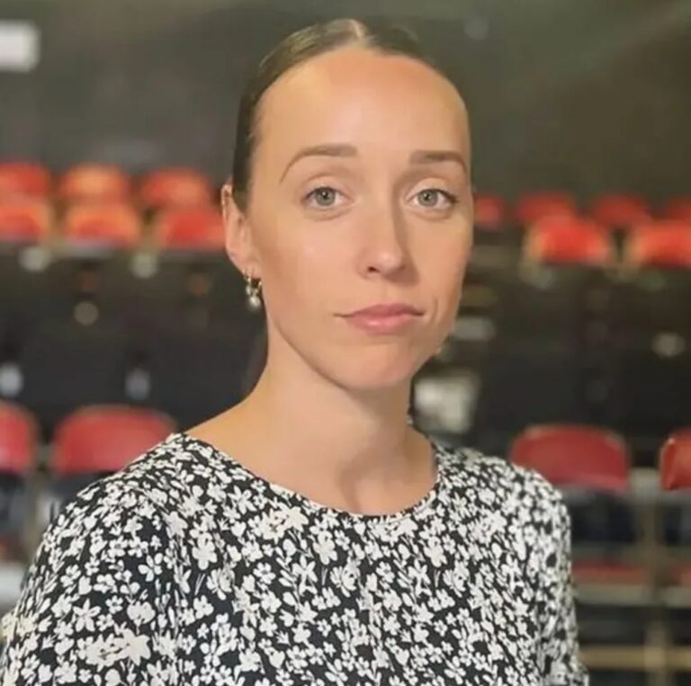 Royal Ballet School In London Settles With Student Over Body Shaming Suit