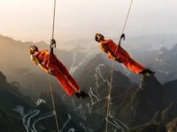 Vertical Choreography, Now On Broadway