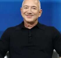 Bezos Turns Washington Post Opinion Pages Full-Trump. Editor Resigns