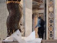 Vandal Attacks High Altar At St. Peter’s In Rome