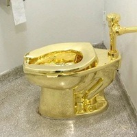 See Video Of Maurizio Cattelan’s Gold Toilet Being Stolen