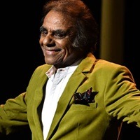 Due To “Memory Issues,” Johnny Mathis Retires After Seven-Decade Career