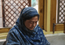 In Kashmir, Listeners Prove The Lasting, Nearly Spiritual Power Of The Cassette Tape