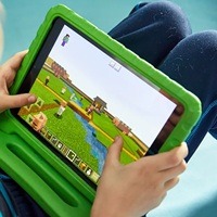 The Reasons Kids Get Hooked On Minecraft