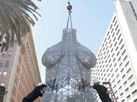 All San Francisco Is Arguing About The 45-Foot Nude Woman, And That’s Wonderful