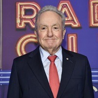 Britain To Get Its Own Version Of “Saturday Night Live”