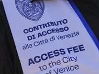 Venice Renews And Expands Day-Tripper Entry Fee