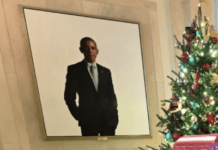 Looks Like The White House Has Replaced Obama’s Official Portrait With Portrait Of Trump Raising His Fist