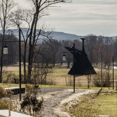 Changing Outlooks Make Museums Full Indoor-Outdoor Experiences