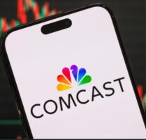 Comcast Is Bleeding Broadband Customers. Here’s Why