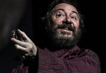 What Theatre Can Teach Us About Connecting And Loneliness