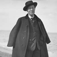 Why Mahler’s Songs Are As Great As His Symphonies: Lieder Pianist Julius Drake