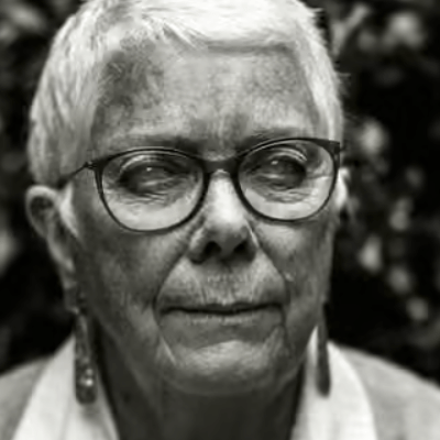 A Year Spent Photographing The Dying Changed This Artist’s Life