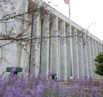 Library Of Congress Staffers Refuse Entry To Trump Officials