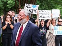 Smithsonian’s Board Confirms That Its Chief Executive, Not The U.S. President, Has Hiring And Firing Power