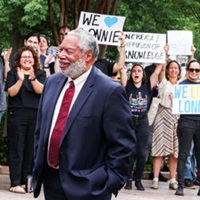 Smithsonian’s Board Confirms That Its Chief Executive, Not The U.S. President, Has Hiring And Firing Power