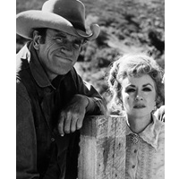 50 Years After It Was Canceled By CBS, “Gunsmoke” Is Still A Hit