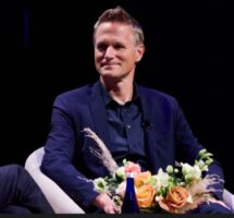 Apple Music Exec: It’s Crazy That Streaming Services Give Music Away For Free