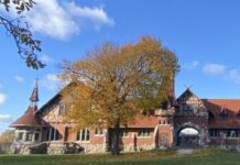 Casing The Joint: Homeland Security Descends On Chicago’s National Museum of Puerto Rican Arts