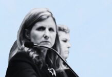 What A 1964 Book About Anti-Intellectualism Tells Us About Now