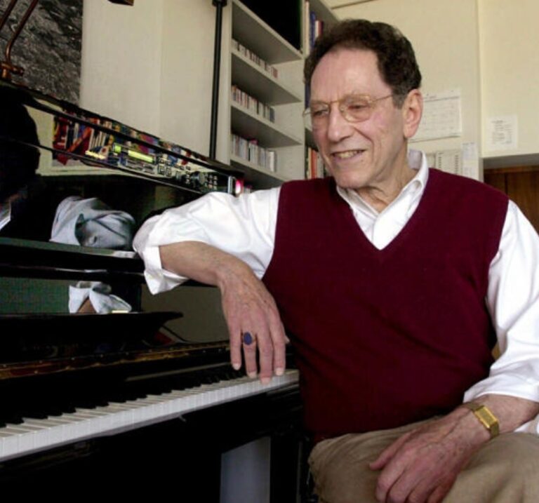 Satirist Tom Lehrer, 97