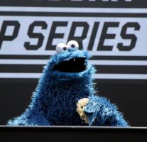 Why Conservatives Should Be Rooting For NPR