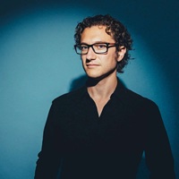 Teddy Abrams Extends At Louisville Orchestra For Three More Years