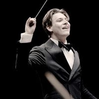Conductor Klaus Mäkelä Will Step Down From Oslo Philharmonic One Year Early