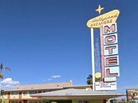 This Cheapo L.A. Motel Just Got Landmark Status