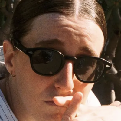 The Comedian Who Grew Up A Hasidic Lubavitch Jew And Now Plays One On TV, For Laughs