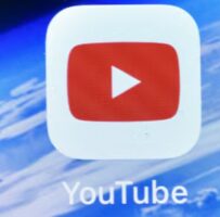 Is Netflix Trying To Become More Like YouTube?