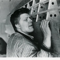 Sculptor Robert Grosvenor, Who Helped Pioneer Minimalism And Then Moved Beyond It, Has Died At 88