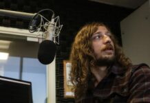 Texas Public Radio Stations Scramble To Stay Funded And Stay Relevant