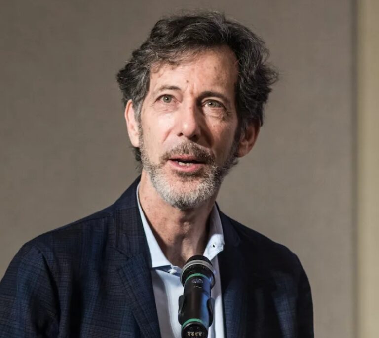 Ralph Rugoff To Leave Hayward Gallery