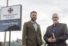 Kentucky Church Urges Parishioners To Check “Offensive” Books Out Of Libraries And Never Return Them