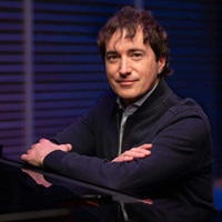 Orchestra Commissions Mason Bates To Create Its “Sonic Logo”