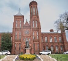 Smithsonian Museums Have Now Shut Down