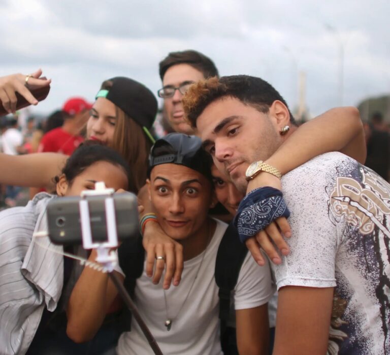 Are Today’s Younger Generations More Narcissistic?