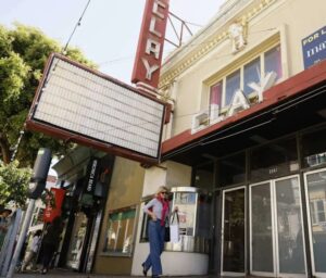 To Get More Patrons, San Francisco Plans To Allow Movies Theatres To Serve Alcohol
