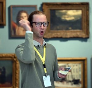 The Unpleasant Art Museum Tour That’s Wildly Popular