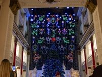 Folks Lined Up Around The Block For What Might Be Philly’s Last-Ever Wanamaker Light Show