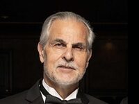 Sarasota Opera Artistic Director Victor DeRenzi To Retire After 44 Years